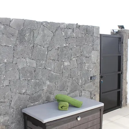 Nicole פלאיה בלנקה